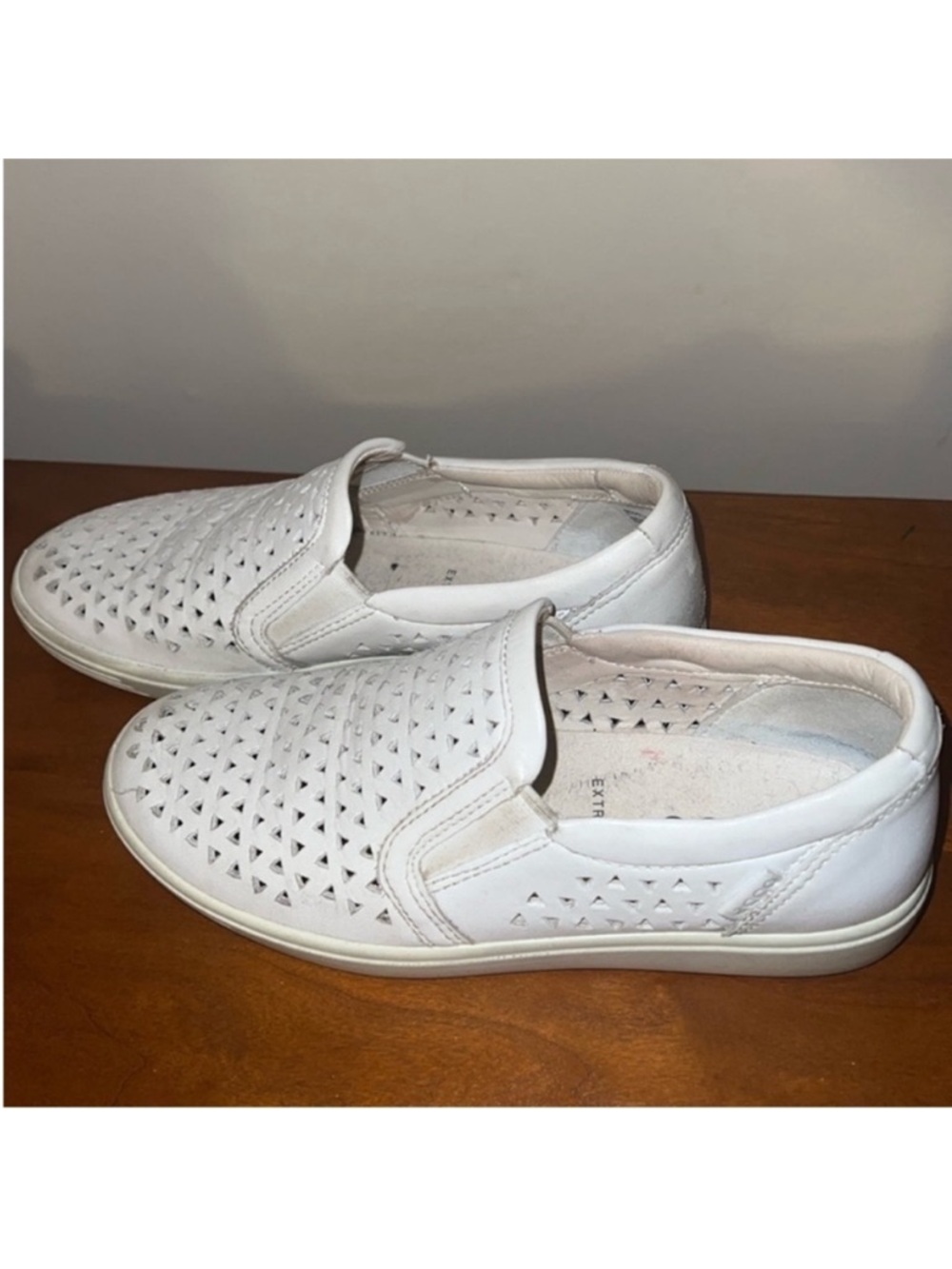 Ecco | Women’s Size 4 Extra Width | White Perforated Slip-On Leather Sneakers - Picture 4 of 11